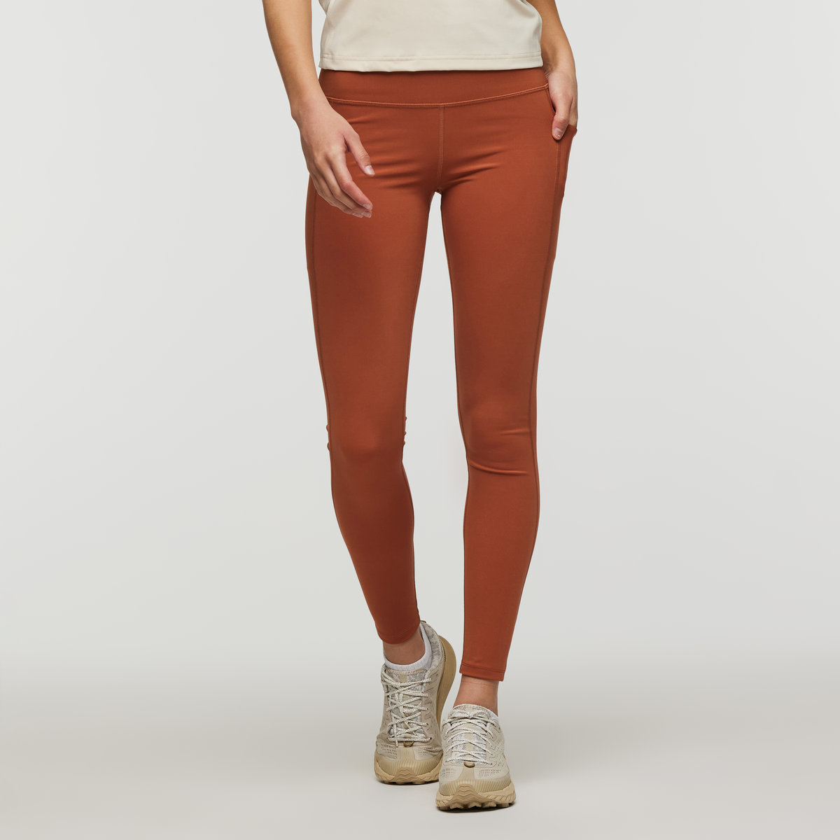 Muevo Tight   Women's